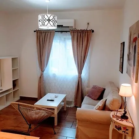 Studio Apartmant Leona With Parking Place Apartment Split